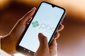 Pix se Consolida como Meio de Pagamento Preferido por 80% dos Consumidores no Brasil