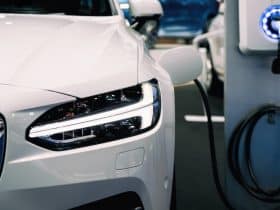Carros eletrificados já representam 16% das vendas de veículos leves no Brasil no primeiro semestre