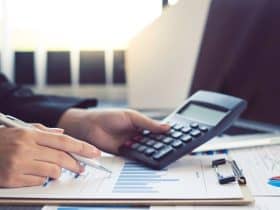 Inflação controlada e mercado de trabalho aquecido reduzem inadimplência em São Paulo