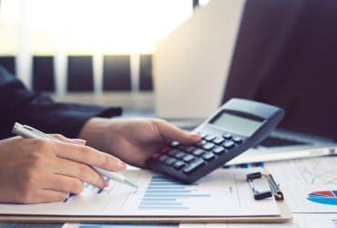 Inflação controlada e mercado de trabalho aquecido reduzem inadimplência em São Paulo