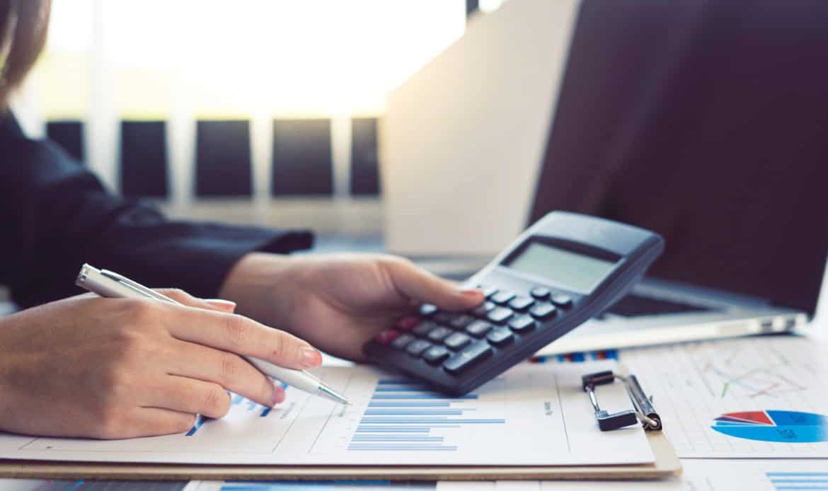 BNDES Aprova R$ 230 Bilhões em 2023, Destinando 67% para Pequenos Negócios