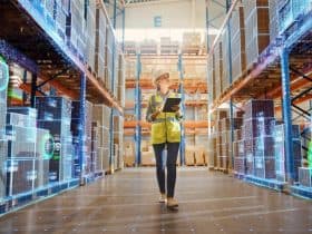 A Guerra das Prateleiras: Como Resolver Conflitos de Canais e Impulsionar um Crescimento Sustentável