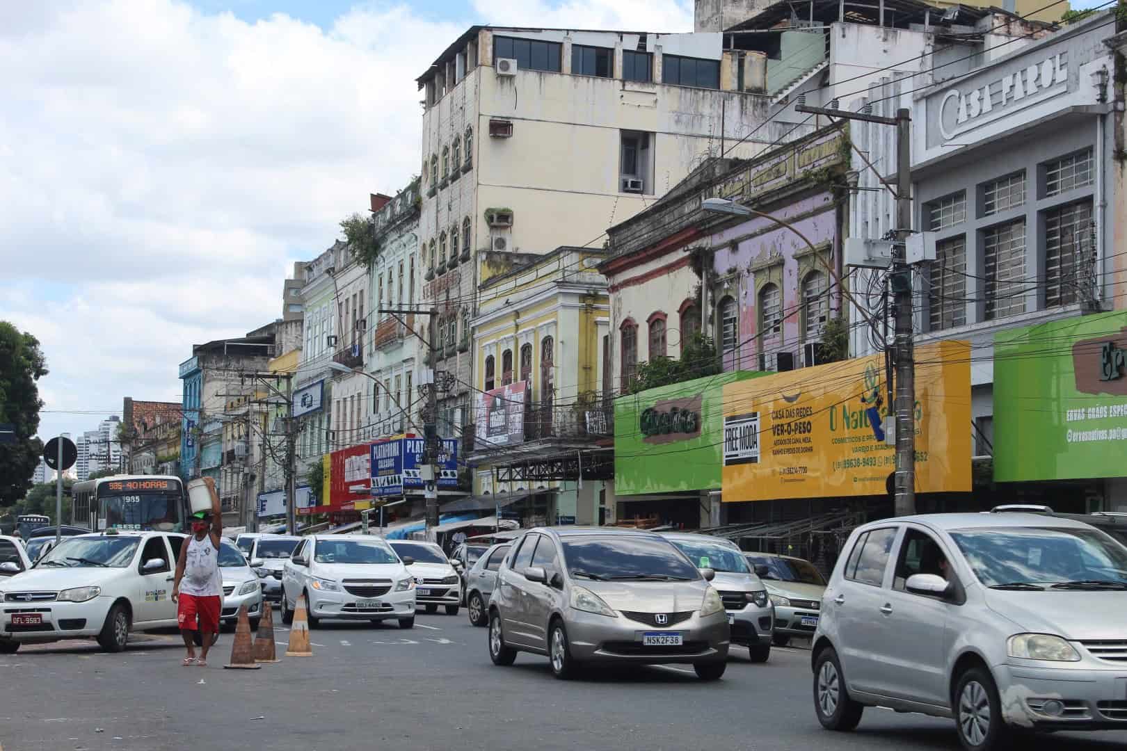 Receita Global de Álcool Automotivo Deve Ultrapassar US$ 600 Bilhões Até 2034, Apontam Projeções