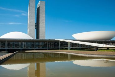 Brasília Aperta o Cerco Regulatório e Muda as Regras do Setor Automotivo no Brasil