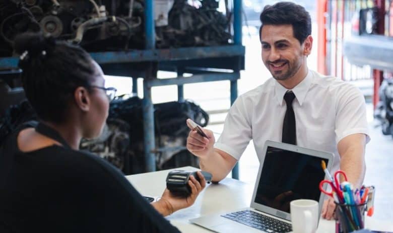 Índice da ACSP revela estabilidade na confiança do consumidor brasileiro