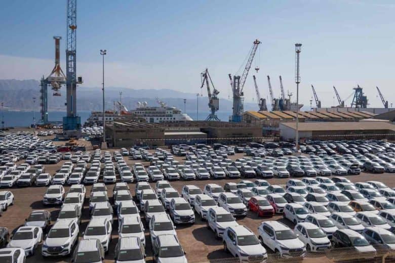 Empresas associadas à Abeifa fecham 2025 com alta de 31,7% nas vendas de veículos