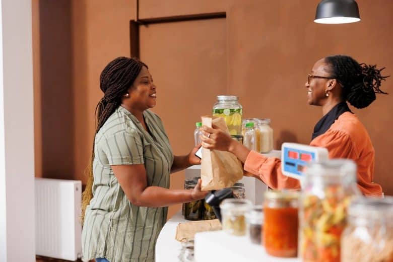 Consumidores Preferem Marcas Engajadas no Combate ao Racismo, Revela Pesquisa