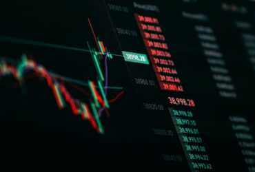 Investidores na América Latina enfrentam preocupações crescentes com possível recessão.