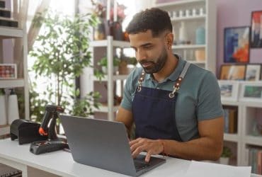 Confiança do Empresário do Comércio Sobe pelo Quarto Mês Seguida e Indica Retomada Econômica