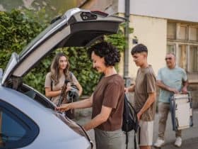 Por que o carro é o meio de transporte preferido dos brasileiros em viagens: conforto, liberdade e paradas estratégicas