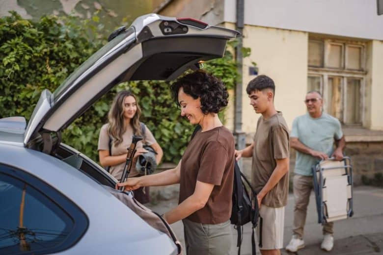 Por que o carro é o meio de transporte preferido dos brasileiros em viagens: conforto, liberdade e paradas estratégicas