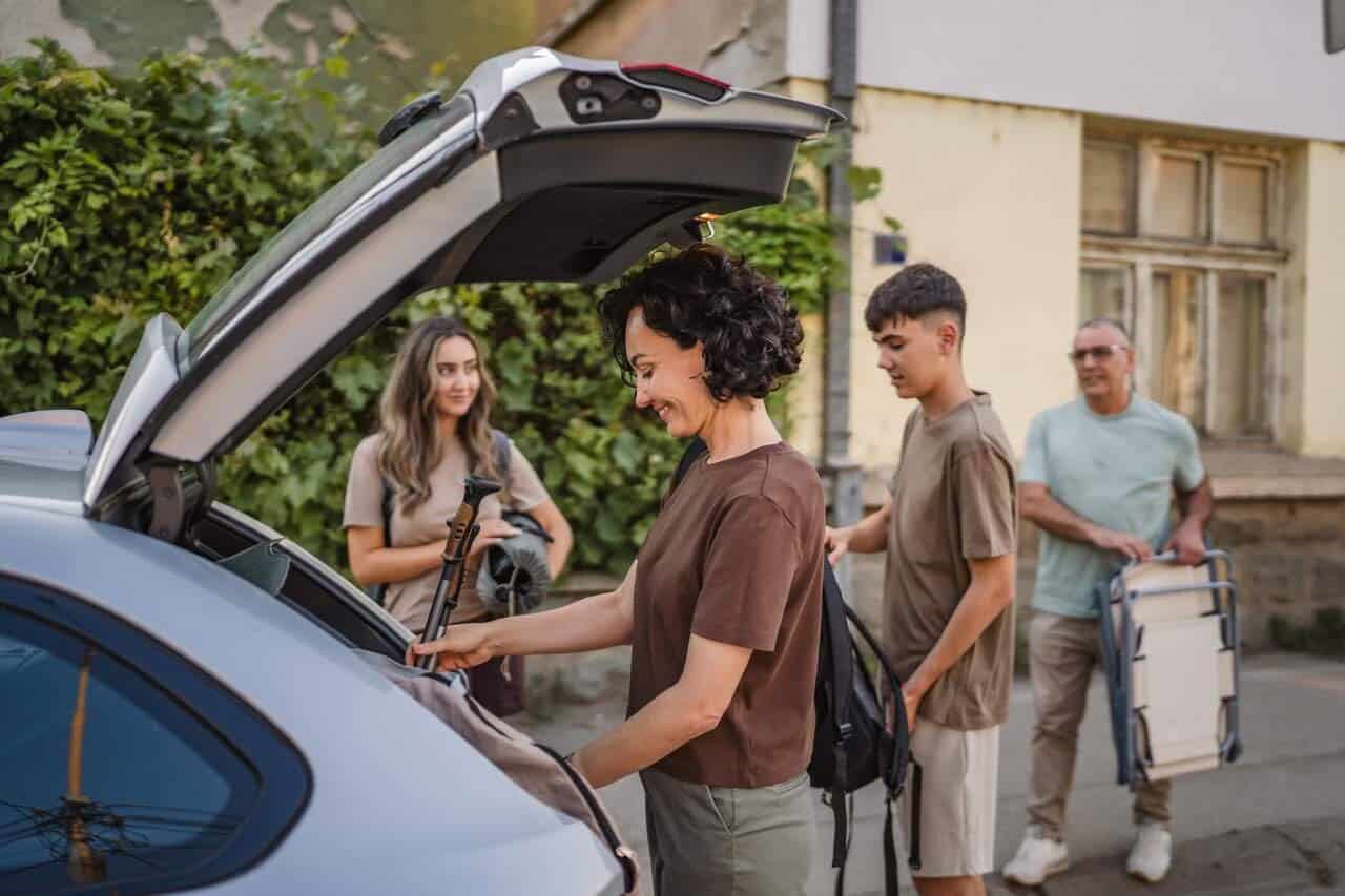 Por que o carro é o meio de transporte preferido dos brasileiros em viagens: conforto, liberdade e paradas estratégicas
