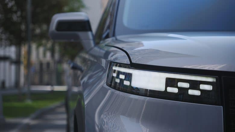 Commoditização em Movimento: O Que a Indústria Automotiva Pode Aprender com a Revolução dos Smartphones
