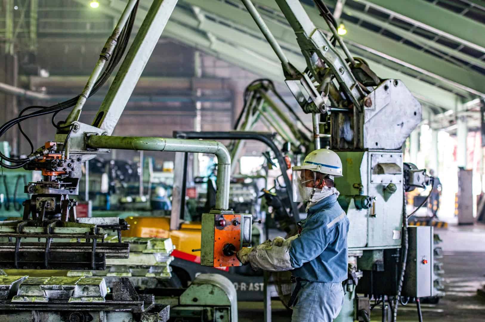 Desempenho e Finanças da Pequena Indústria Pioram em 2025, Alerta CNI