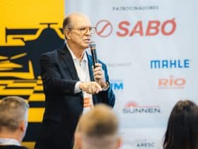 Summit Conarem Reúne 150 Empresários de Retíficas para Debate Estratégico sobre o Futuro do Setor