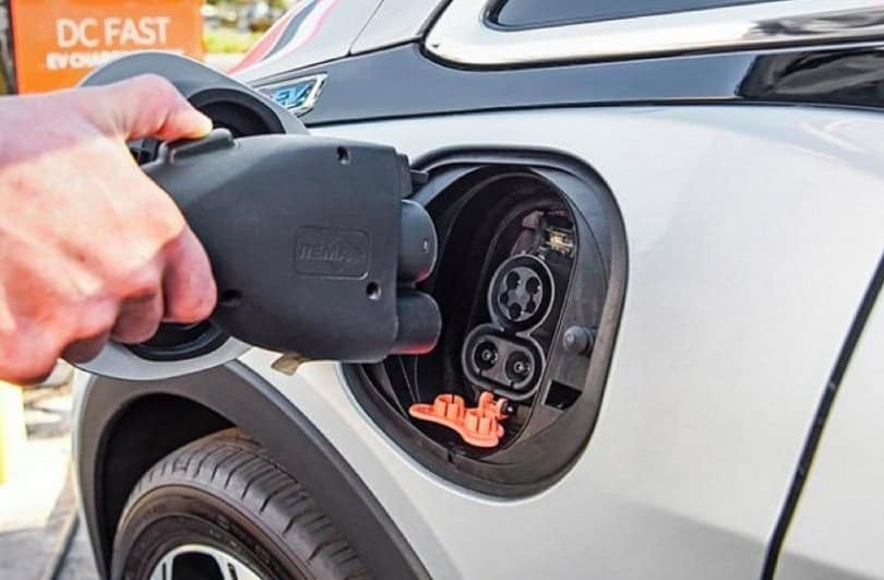 Veículos Eletrificados Batem Recorde e Alcançam 13,6% de Participação no Mercado de Automóveis no Brasil